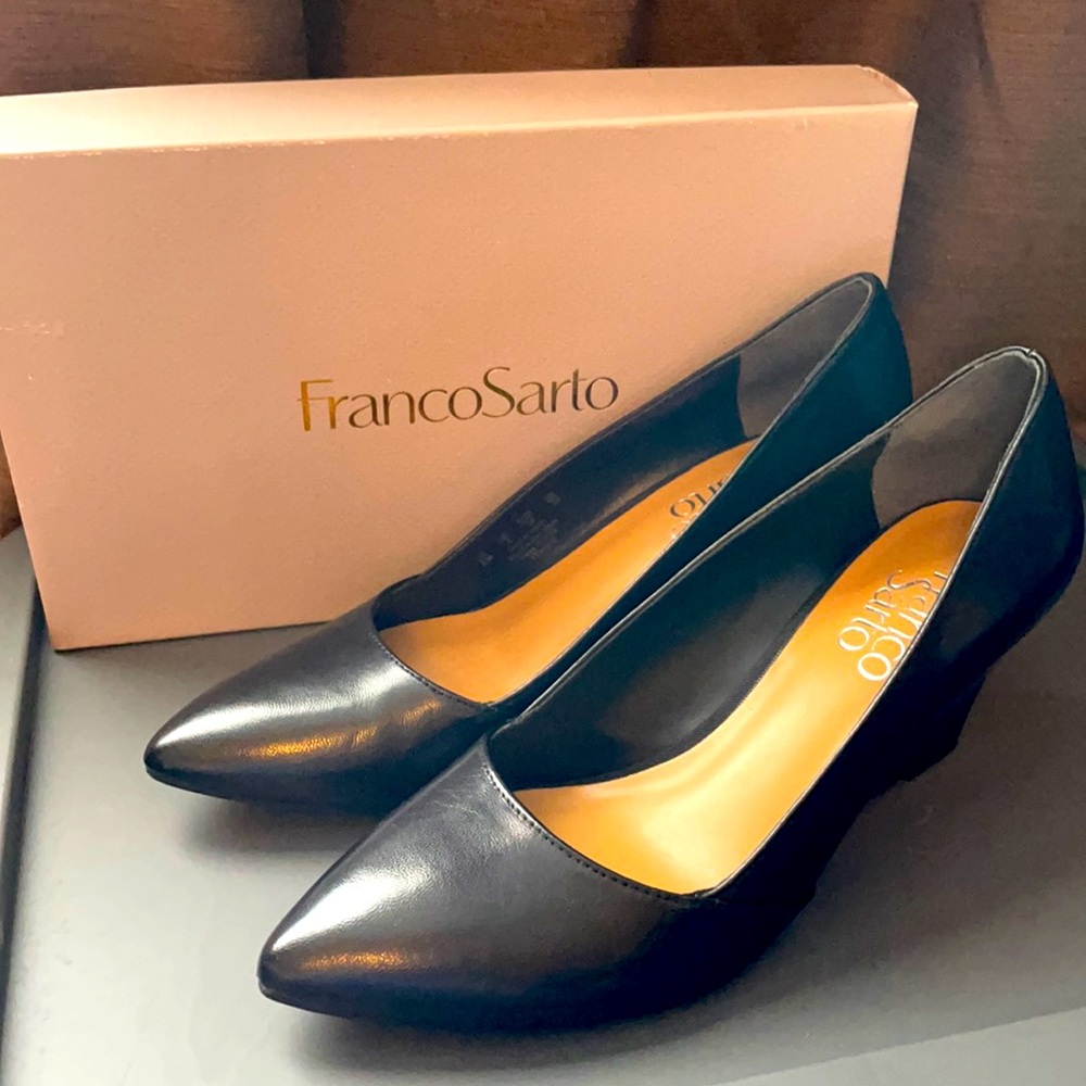 Wedge heels